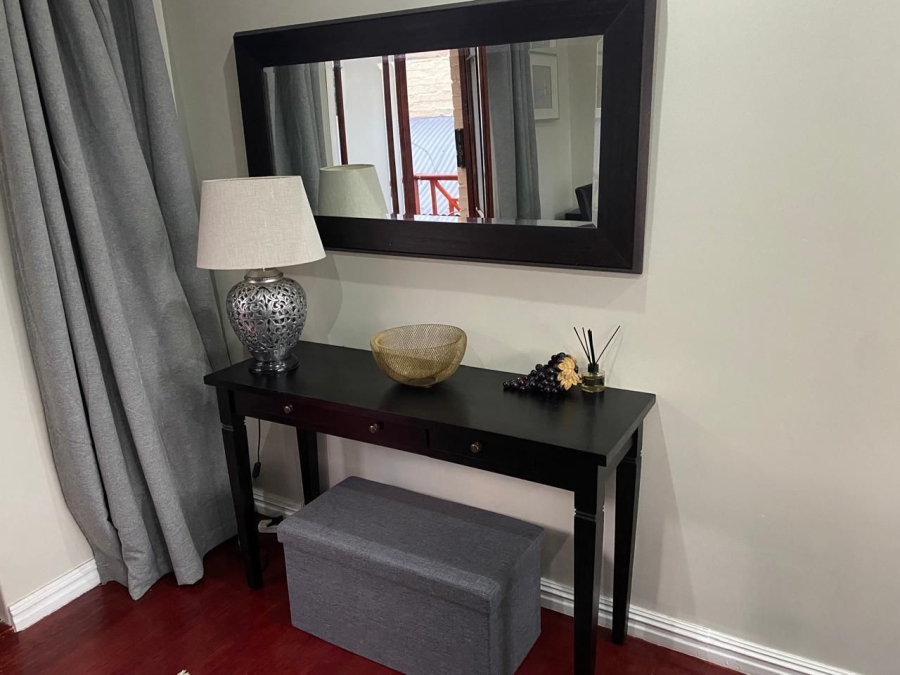 4 Bedroom Property for Sale in Rome Glen Western Cape